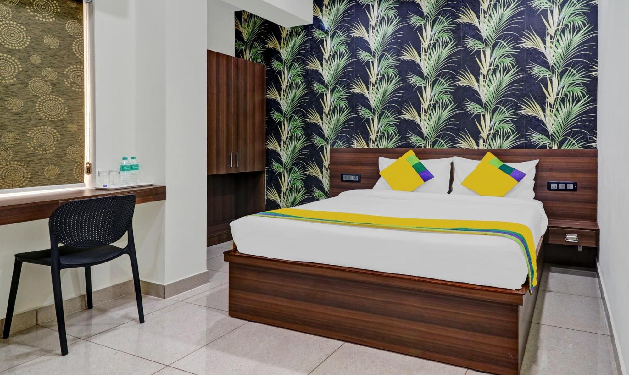 Hotel Nrm Residency ไมซอร์ ภายนอก รูปภาพ